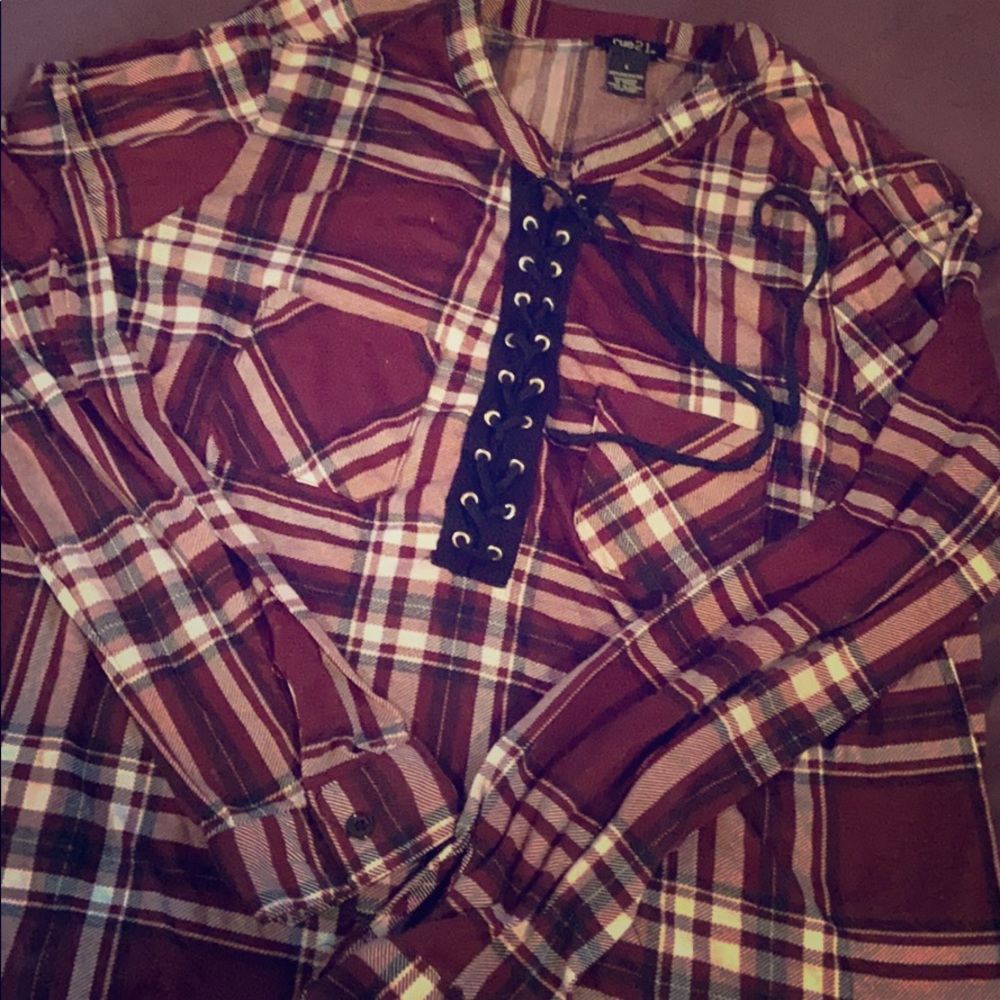 Rue 21 burgundy plaid top